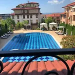 Vesi комплекс Artur Apartment Sveti Vlas