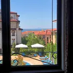 Vesi комплекс Artur Apartment