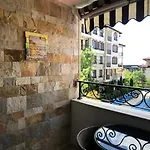 Vesi комплекс Artur Apartment *