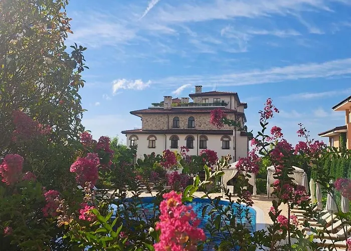 Vesi комплекс Artur Apartment