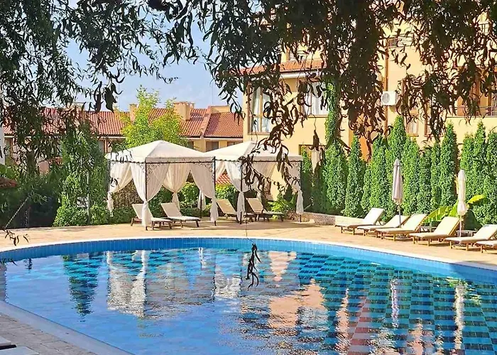 Апартамент Vesi комплекс Artur Свети Влас